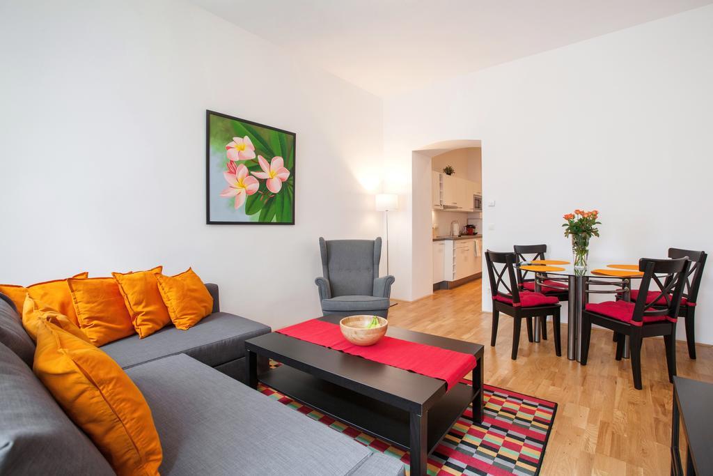 Apartment Theresiengasse Vienna Room photo