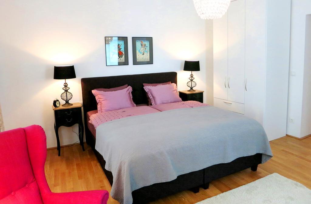 Apartment Theresiengasse Vienna Room photo